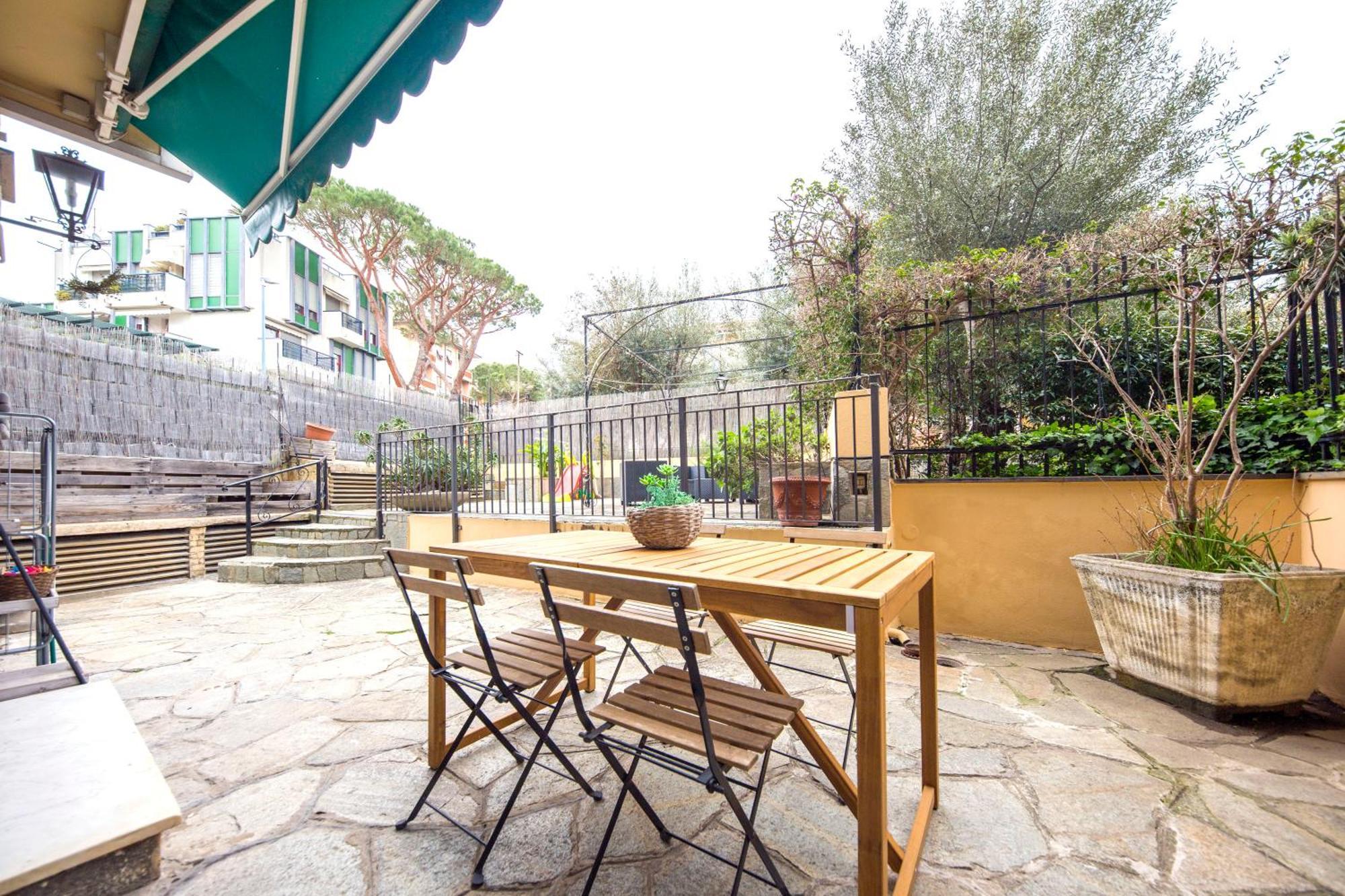 Due Passi Dal Mare Apartment Genoa Exterior photo
